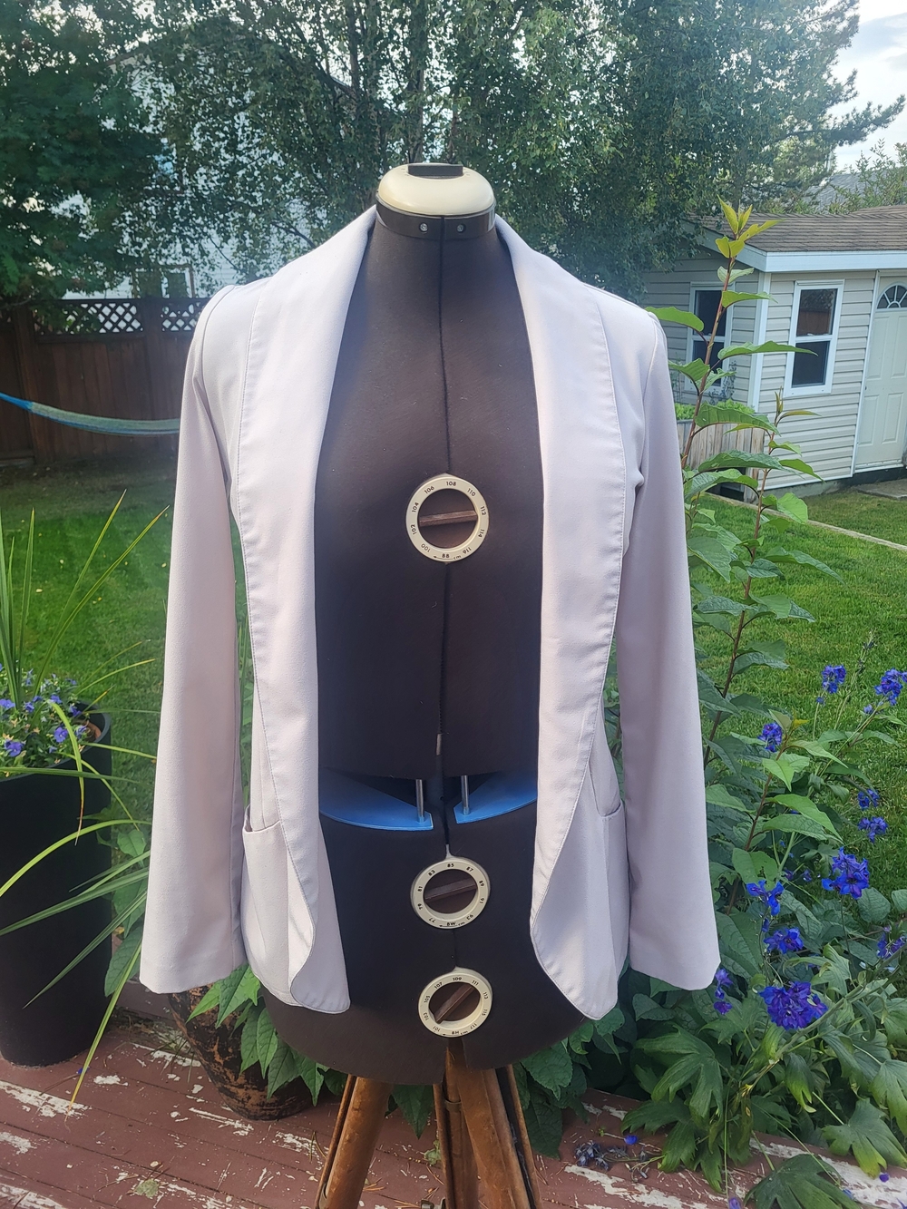 Dynamite Soft Lavender Open Blazer
